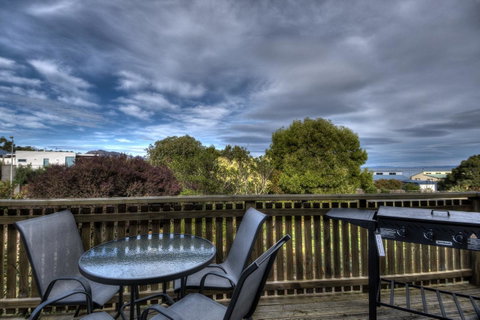 Ar Lan Y Mor - Accommodation Tasmania 1