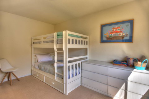 The Tides - Accommodation Tasmania 9