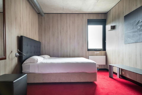 Buller Central Hotel - Accommodation Tasmania 2