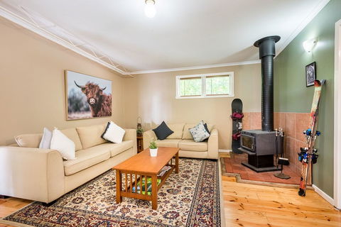 Avalon House - Accommodation Tasmania 29