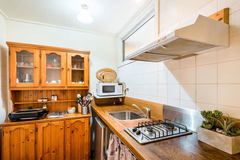 Avalon House - Accommodation Tasmania 43