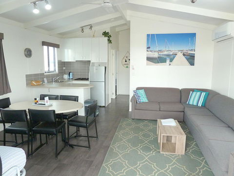 Apollo Bay Waterfront Motor Inn - Accommodation Tasmania 17