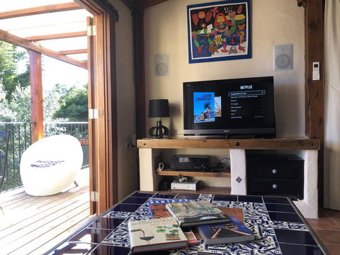 Villa Mallorca - Accommodation Tasmania 8