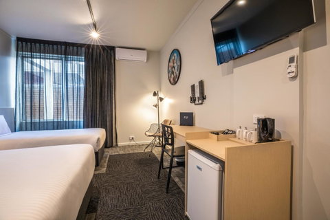 Nightcap At Keysborough Hotel - Accommodation Tasmania 24
