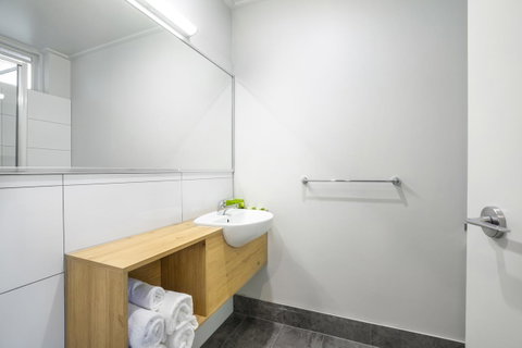 Nightcap At Keysborough Hotel - Accommodation Tasmania 11