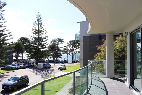 130 At The Waves - Accommodation Tasmania 22