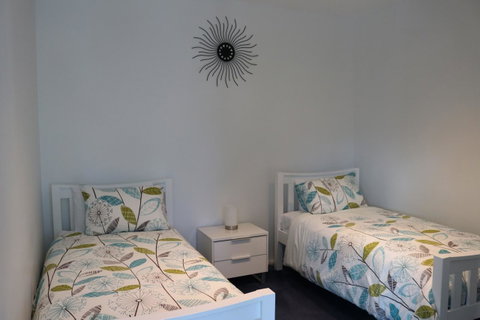 130 At The Waves - Accommodation Tasmania 14