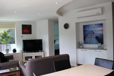 130 At The Waves - Accommodation Tasmania 2