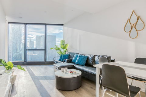 New Eureka 108 Hotel Apartments - Accommodation Tasmania 6