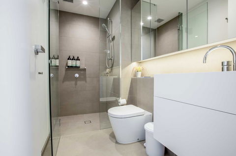 New Eureka 108 Hotel Apartments - Accommodation Tasmania 0