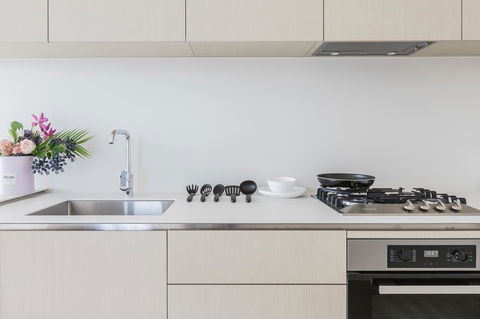 New Eureka 108 Hotel Apartments - Accommodation Tasmania 9