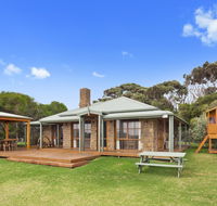 Apollo Bay Cottages - Accommodation Tasmania