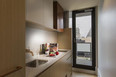 Brady Hotels Central Melbourne - Accommodation Tasmania 8