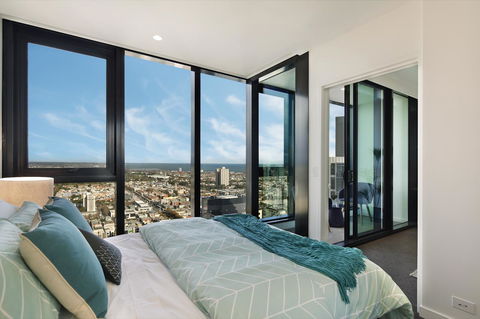 Experience Platinum Hotel Apartments - Accommodation Tasmania 23