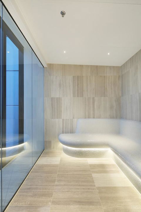 Experience Platinum Hotel Apartments - Accommodation Tasmania 30