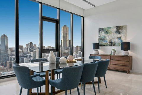 Experience Platinum Hotel Apartments - Accommodation Tasmania 8