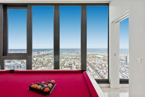 Experience Platinum Hotel Apartments - Accommodation Tasmania 12