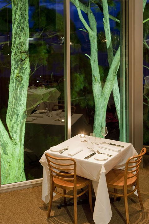 Chris\'s Beacon Point Restaurant & Villas - Accommodation Tasmania 11