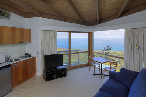 Chris\'s Beacon Point Restaurant & Villas - Accommodation Tasmania 5