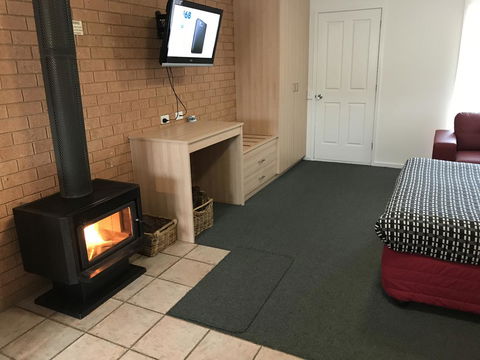 Beachcomber Motel & Apartments - Accommodation Tasmania 4