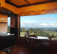A Cottage with a View at Tudor Ridge - Accommodation Tasmania
