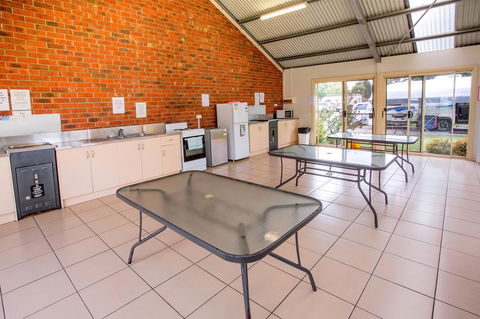 Discovery Parks - Geelong - Accommodation Tasmania 41