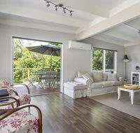 Blairgowrie Bella - light filled home with great deck - Accommodation Tasmania