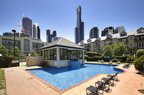 Melbourne Luxury Paradise - Accommodation Tasmania 0