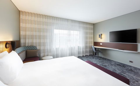 Holiday Inn Express Melbourne Southbank, An IHG Hotel - Accommodation Tasmania 21