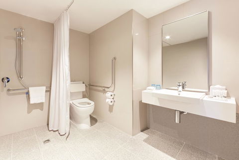 Holiday Inn Express Melbourne Southbank, An IHG Hotel - Accommodation Tasmania 5