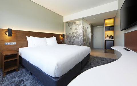 Holiday Inn Express Melbourne Southbank, An IHG Hotel - Accommodation Tasmania 33