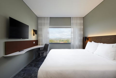 Holiday Inn Express Melbourne Southbank, An IHG Hotel - Accommodation Tasmania 32