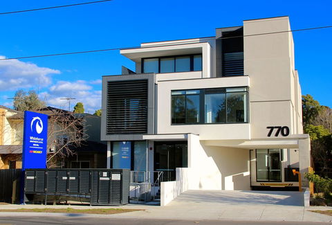 Whitehorse Apartments Hotel - Accommodation Tasmania 0
