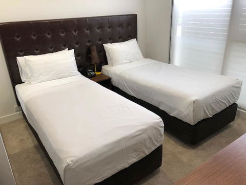 Whitehorse Apartments Hotel - Accommodation Tasmania 6