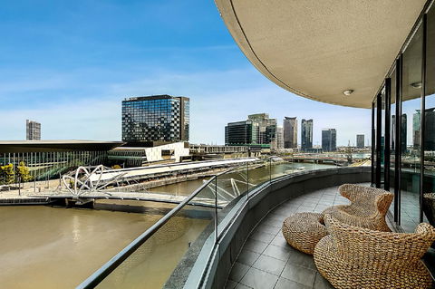 Melbourne Holiday Apartments Flinders Wharf - Accommodation Tasmania 37