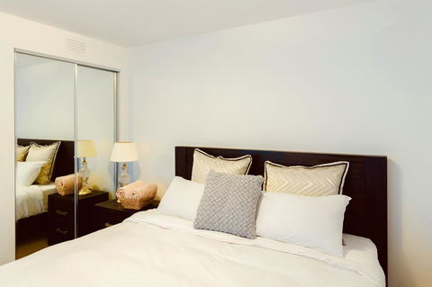 Luxury Apartments With View - Accommodation Tasmania 23
