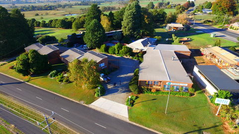 Mountain Creek Motel Bar & Restaurant - Accommodation Tasmania 21