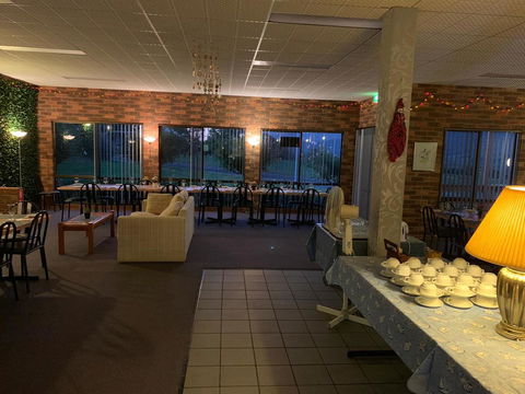 Mountain Creek Motel Bar & Restaurant - Accommodation Tasmania 12