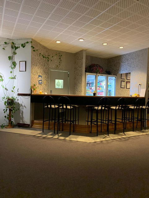 Mountain Creek Motel Bar & Restaurant - Accommodation Tasmania 18