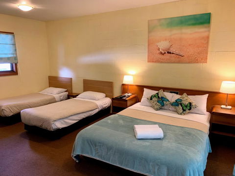 Mountain Creek Motel Bar & Restaurant - Accommodation Tasmania 34