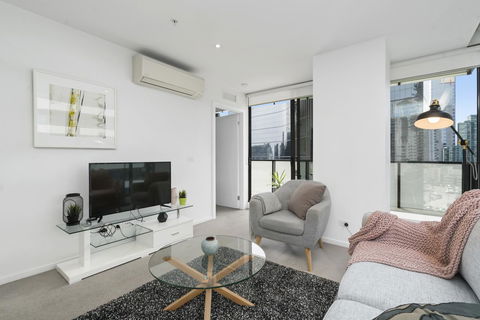 Complete Host Tiara Apartments - Accommodation Tasmania 40