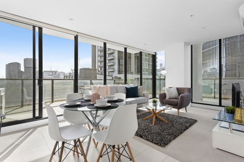 Complete Host Tiara Apartments - Accommodation Tasmania 0