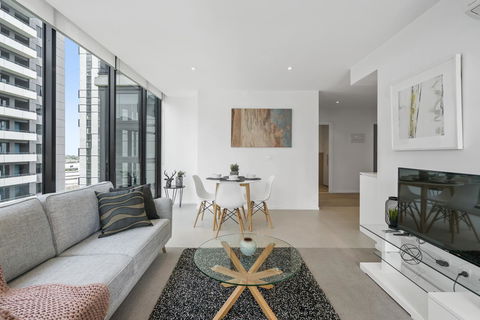 Complete Host Tiara Apartments - Accommodation Tasmania 41