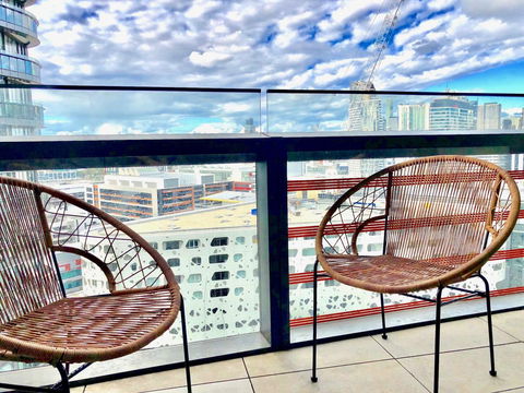 Pride Docklands Waterfront Apartment City View - Accommodation Tasmania 31