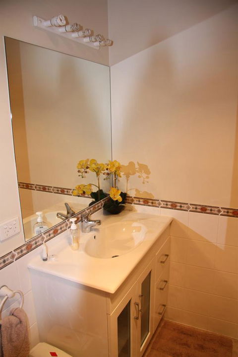 Shady Brook Cottages - Accommodation Tasmania 28