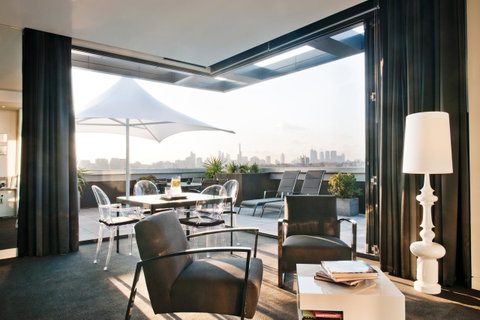 The Cullen Melbourne - Art Series - Accommodation Tasmania 20