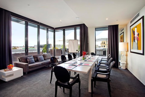 The Cullen Melbourne - Art Series - Accommodation Tasmania 21