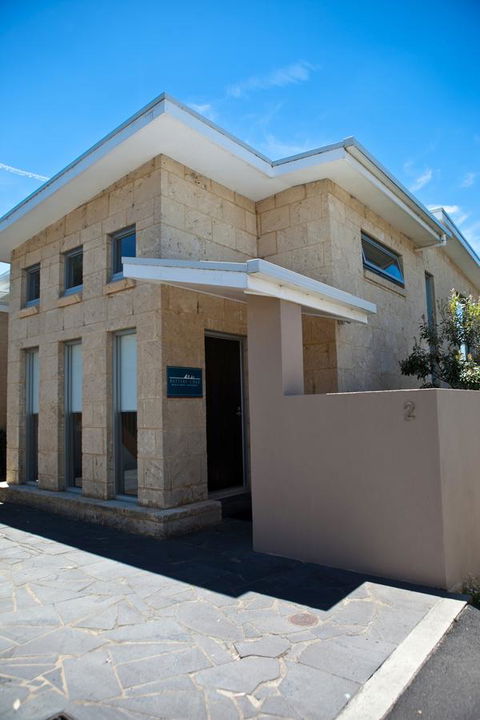 Battery Cove Beach Front Apartment - Accommodation Tasmania 12