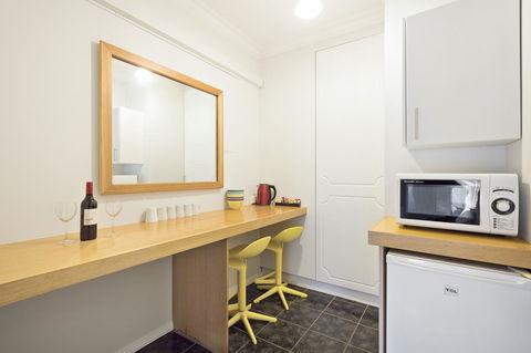 The International Motel Apollo Bay - Accommodation Tasmania 27