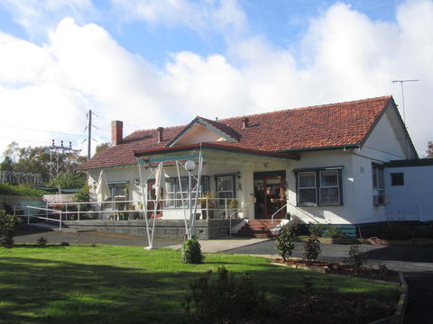 The Highlander Motel - 24HR Check In - Accommodation Tasmania 9